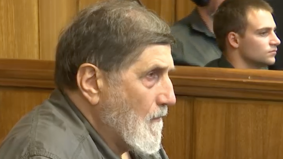 de-kock-says-activists-were-not-seen-as-terrorists-enca